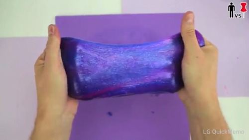 Sex sciencesideoftamblr:How to make Galaxy Slime: pictures