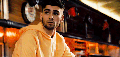 malikgifs:zayn for penshoppe