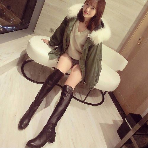 realwomeninboots:  Please take a moment to visit our sister blog thighsof.tumblr.com/ Remembe