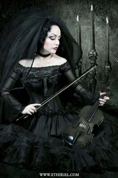 victorian-goth:Victorian Goth
