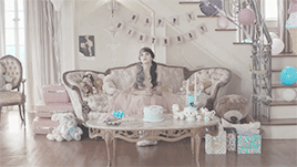 protagexe:Favorite Music Videos: 4 / ∞Pity Party - Melanie MartinezMaybe it’s a cruel joke on meWhat