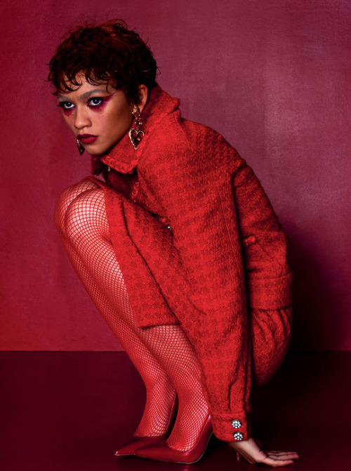 neverfarbehind:ZENDAYA COLEMANby Isaac West | Paper Magazine