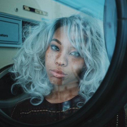 kieraplease: kieraplease:Model: Kieraplease  Shot by LvtrkevinHappy Blackout babes <3