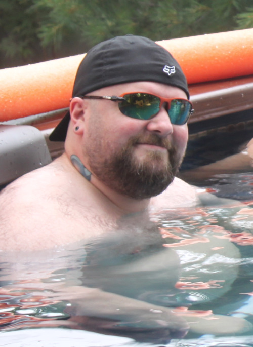 chubbyaddiction:  lssebear:  Misc. pics from my pool party this weekend  Mhmmm, bear soup ready to jump in…
