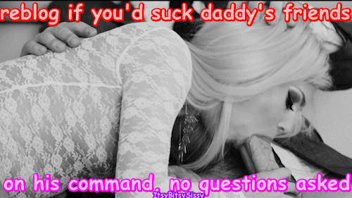 chrissy-the-pink-sissy69:  I Love When I Have The Pleasure Of Sucking a Mans Cock