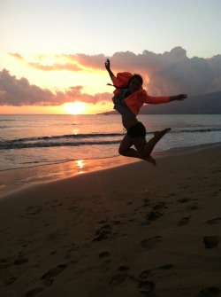 sunshinesummatime:  Oh gosh. I miss Hawaii. 