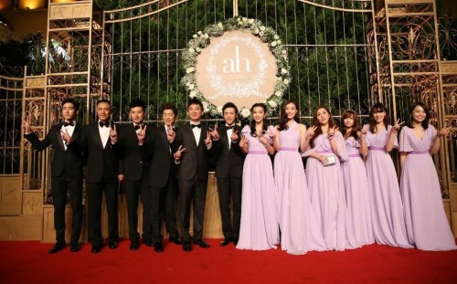 Congratulations to China’s power couple Angelababy and Huang Xiaoming who recently got married. The 