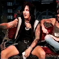 Nikki Sixx Gifs 😫