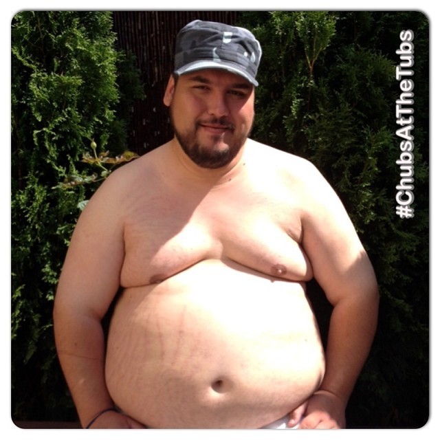 bearsonbloor:  It’s hot at Chubs at the Tubs today! #chubsatthetubs #bearsinexcess
