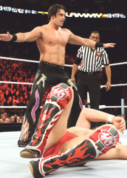 Fandango + Daniel Bryan crotch shot! A hot pic!