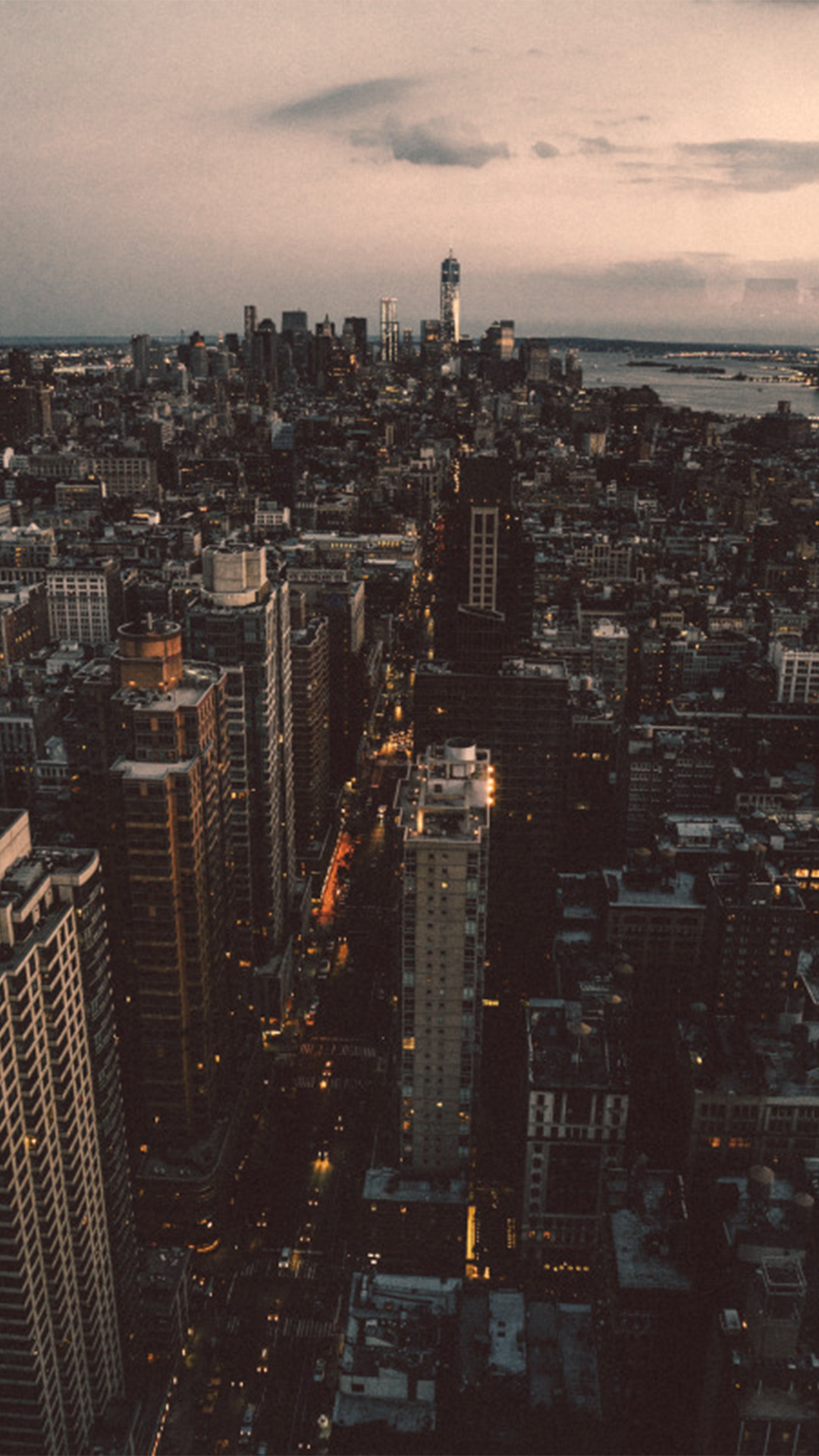 lockscreens-homescreens:    please like/reblog if you save or use it   