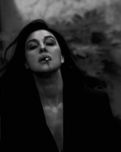 la-bellucci:  #MonicaBellucci for L'Uomo #Vogue | September 2016 photographed by #MichelComte  