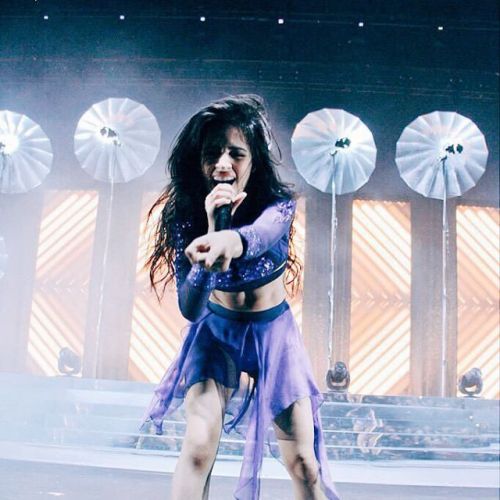 #SUMMERREFLECTIONPHOENIX BROUGH IT!!! GOD BLESS Y'ALL : @kissfmphoenix by fifthharmony