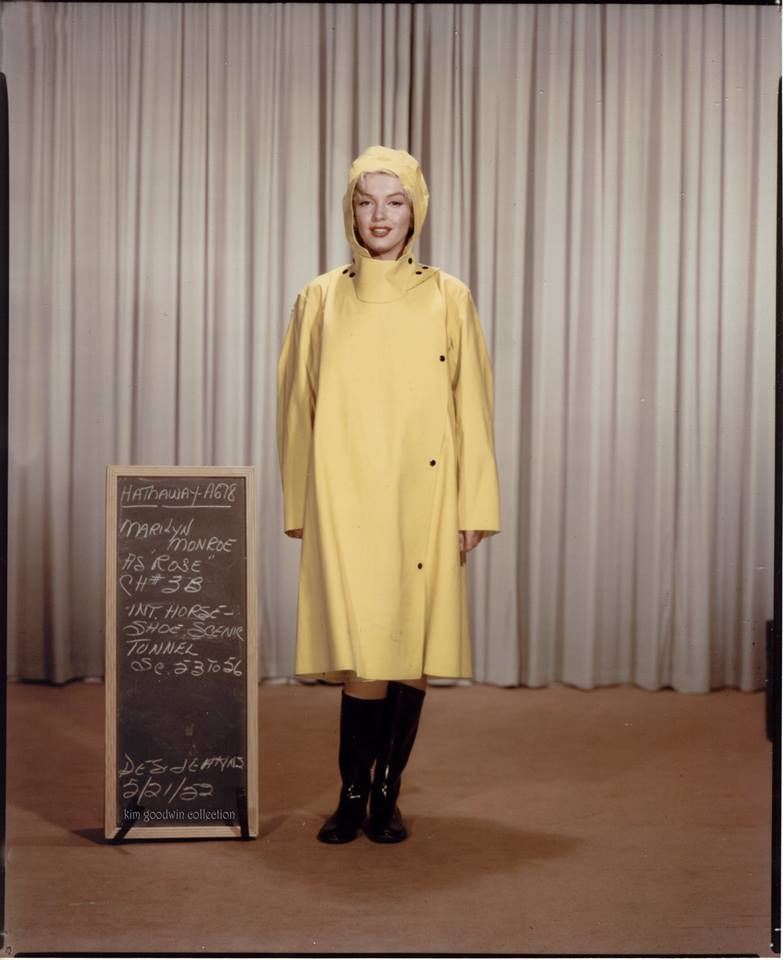 thecinamonroe marilyn monroe wearing a rain coat Marilyn Monroe Archive ...