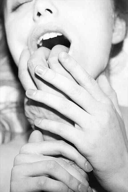 shhhaftermidnight:  I want to taste you.