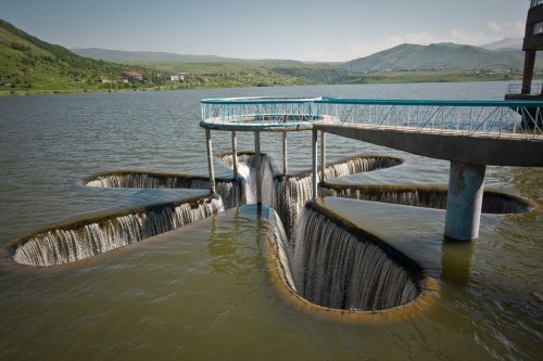 STAR-SHAPED SPILLWAY, ARMENIASpillways, known in the UK as overflow channels, are structures that pr