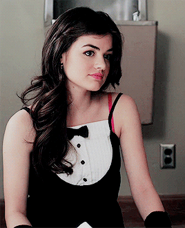 ezriasource:Ezria rewatch ▸ 1x18“Why don’t you audition? You kind of have an in with the