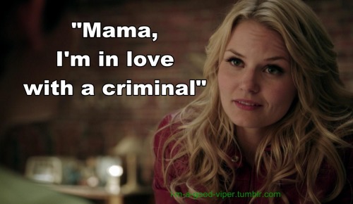i-m-a-good-viper: Criminal - Britney Spears Swan Queen it’s cause of boobies