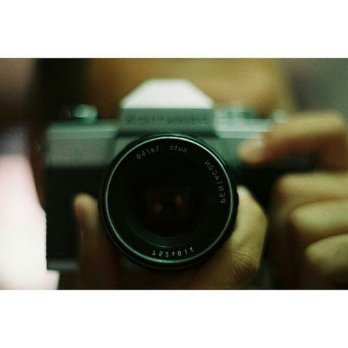 @nesha14586: Every film roll has to have one photo like this… #cameraporn #filmisnotdead #buy