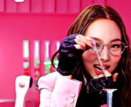 Nayeon In Scientist Era