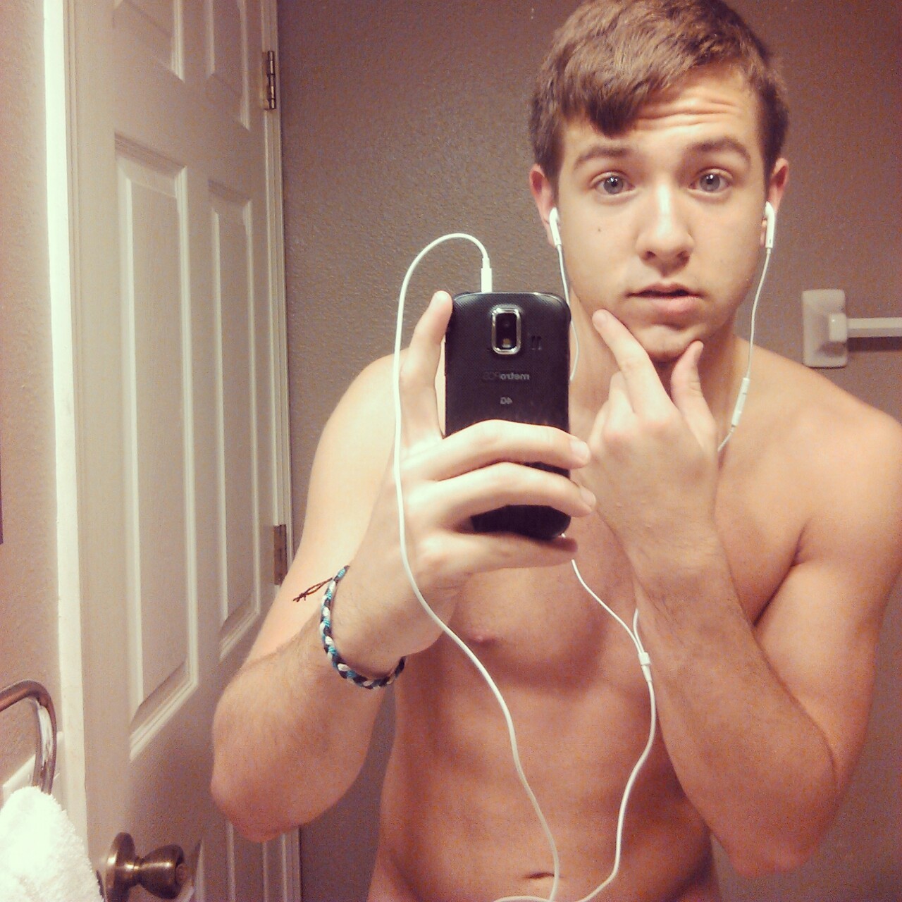 fancy-florida-boy:  Well I just felt cute(;