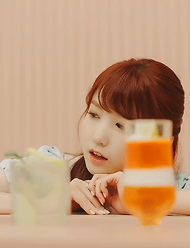 akb48love:  Honda Hitomi ♡ La Vie en Rose