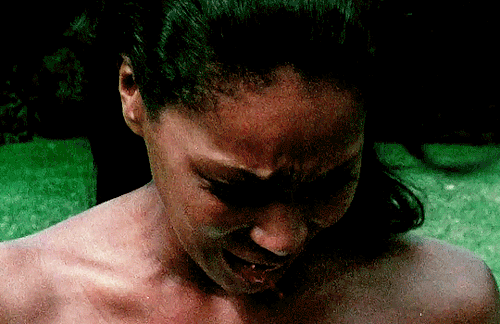 nerd4music:BLACK WOMEN AS VAMPIRESQueen of the Damned (2002)Ganja &amp; Hess