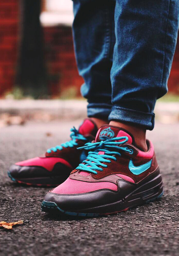 Г мужских кроссовок. Nike Air Max 2005. Nike Air Max 1 Amsterdam. Nike Air Max яркие. Кроссовки найк АИР Макс 2015 мужские.