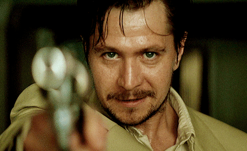 e-ripley:For me it’s the opposite. I’m old enough. I need time to grow up.Léon: The Professional (19
