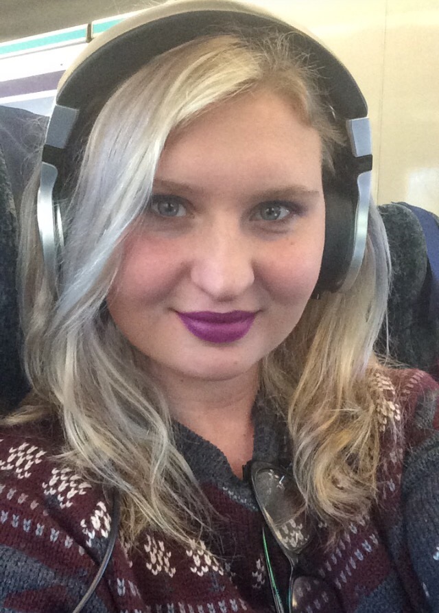 ashamedofmybrain:  On the train with that Jonathan crane aesthetic old man jumper