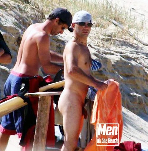 menatthebeach:  Please Visit these Sites: Men Hangin’ Out   Men Stickin’ Up 