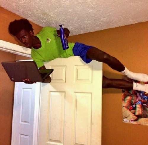 vanjalen: twampsacshawty: I so didn’t know that selfie Olympics was a thing until now GOD