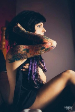 Women with tatoos