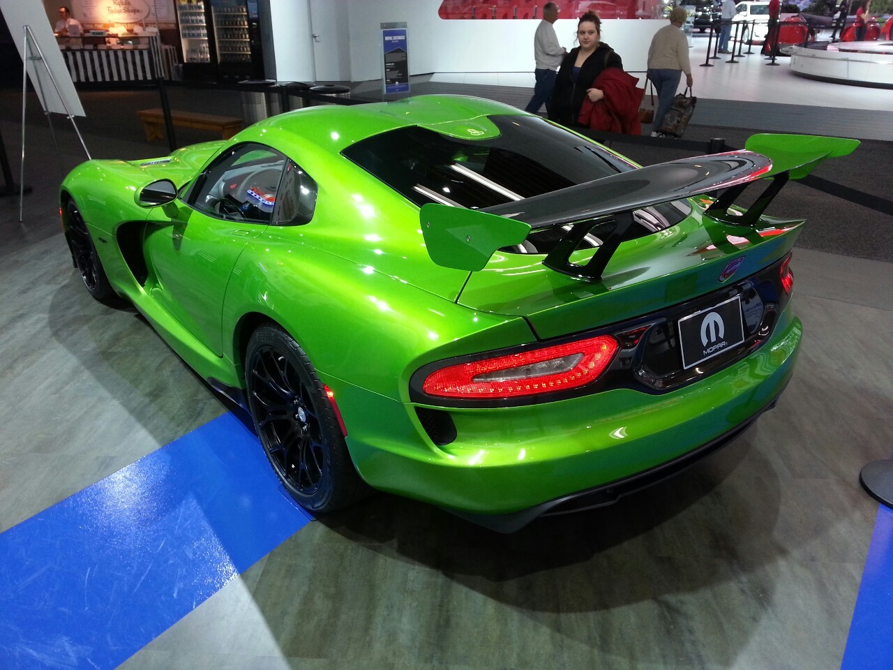 synergywonderbolt:  Dodge Viper