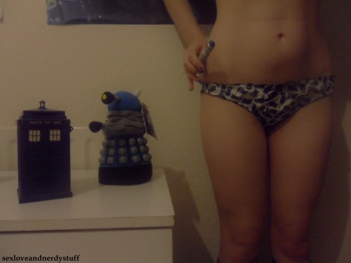 submissivebookworm: sexloveandnerdystuff:  As a proud Whovian, how could I not take some Doctor Who-