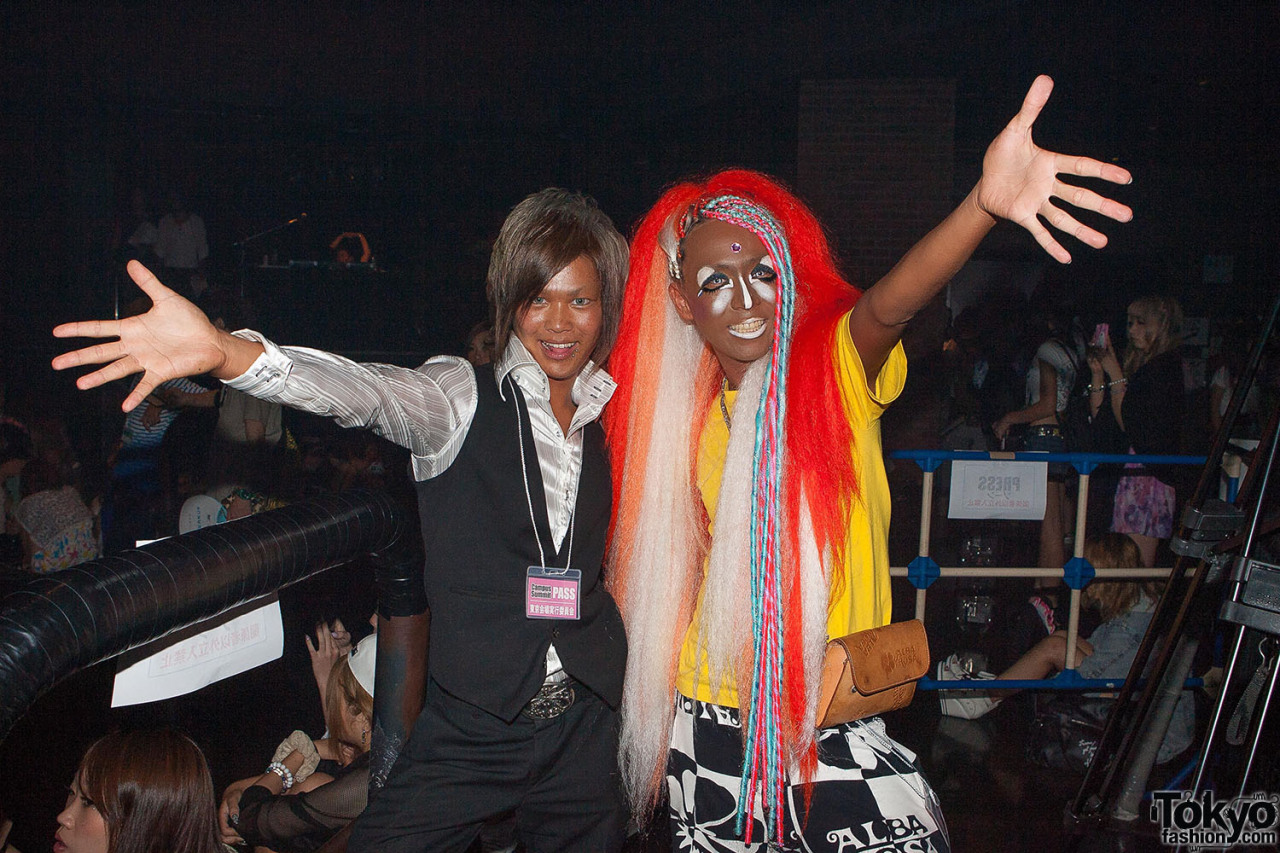 tokyo-fashion:  Just posted 200+ exclusive pics from Campus Summit 2013 - gyaru fashion