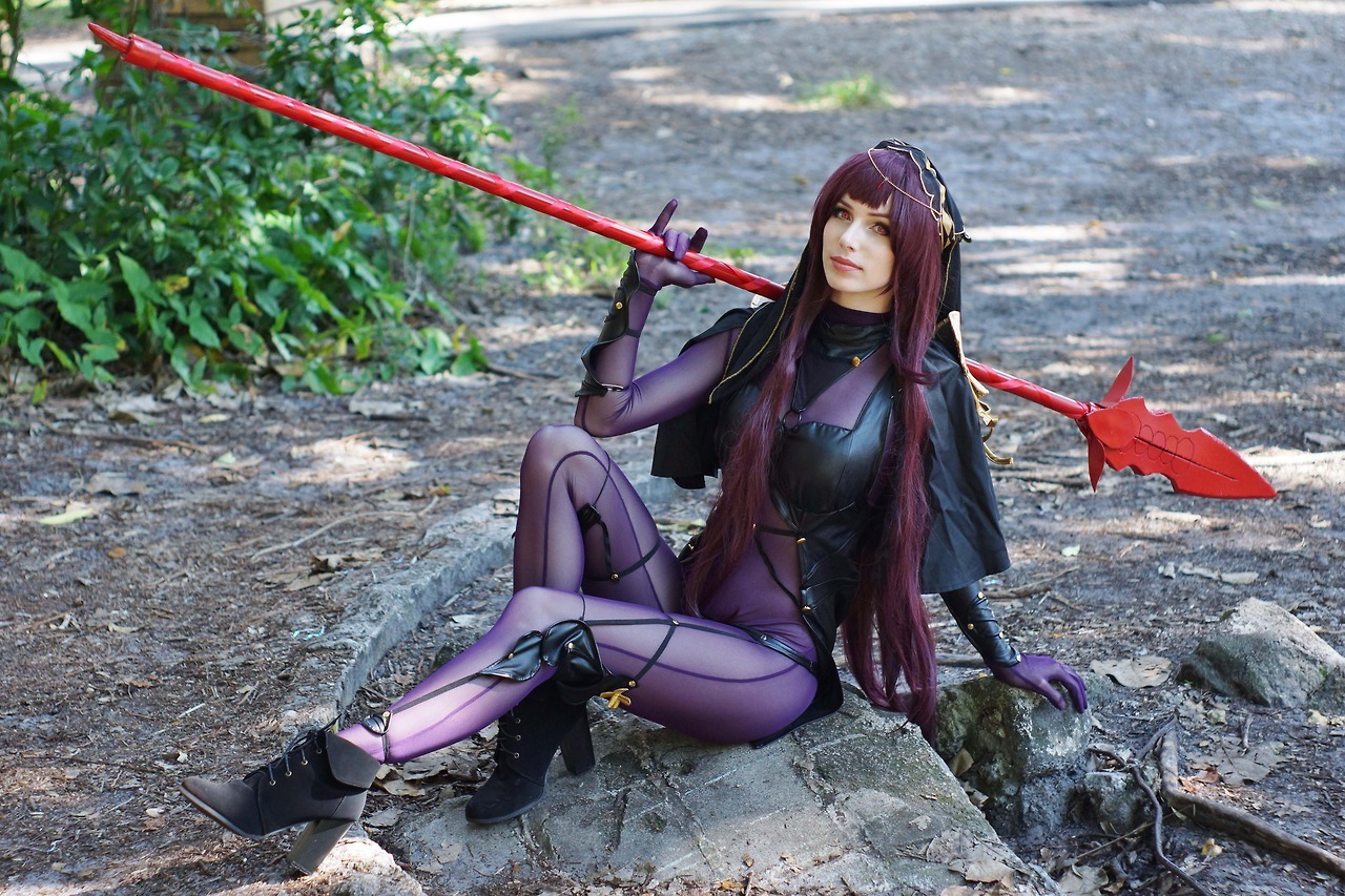 hellomegancoffey:  Scathachhttps://linktr.ee/starbuxx