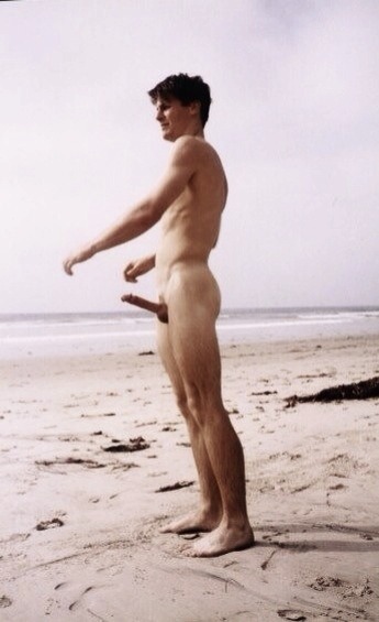 thingsilike90210:  cutrobin:  cutrobin      (via TumbleOn)