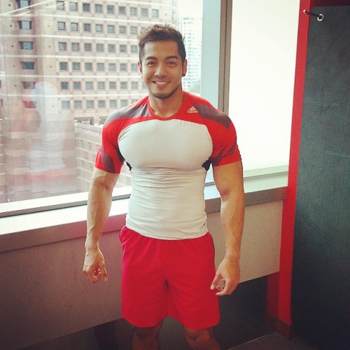 beyondasianmen:Beautiful #AsianHunk i found on #IG by musselrobot It’s Chinese New Year and I did no