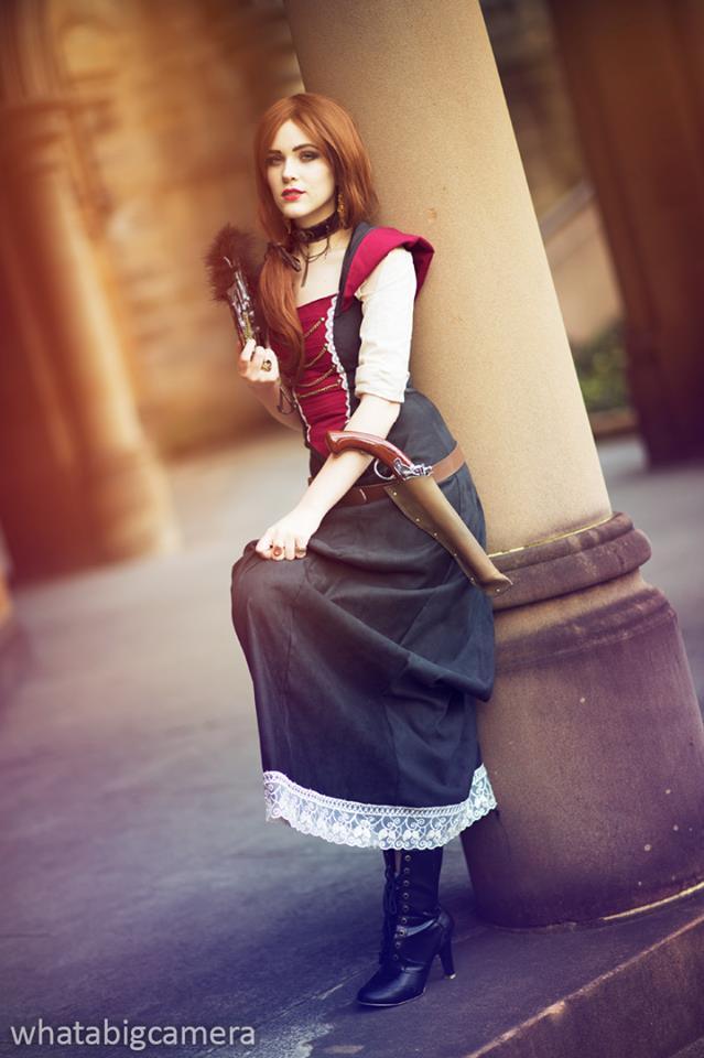 kamikame-cosplay:  The pretty and talented Eve Beauregard as lady Assassin. Shot