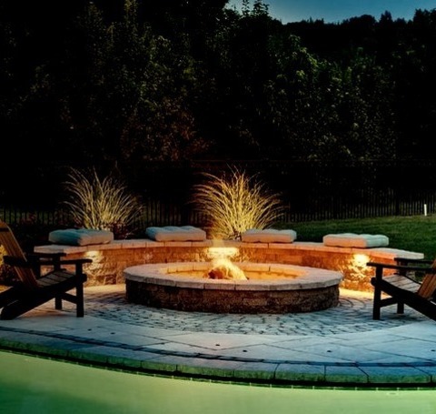 Traditional Pool - Pool