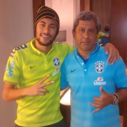 fzneymar:  Neymar gestern nach dem Spiel