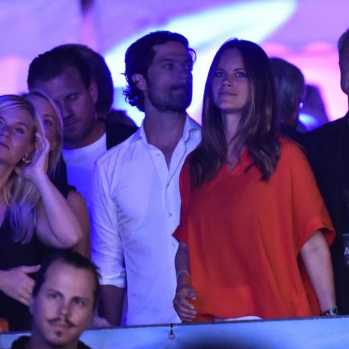 crownprincesses: Prince Carl Philip and Princess Sofia of Sweden enjoyed the the Avici concert 