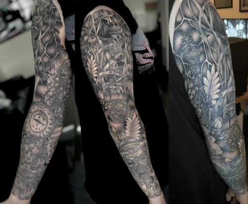 My Uncharted sleeve that was done by @joannalynnetattoo (instagram) in 2022