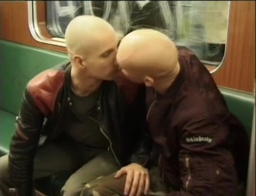 punkerskinhead: smooth shaved kissing skinheads…..awesome