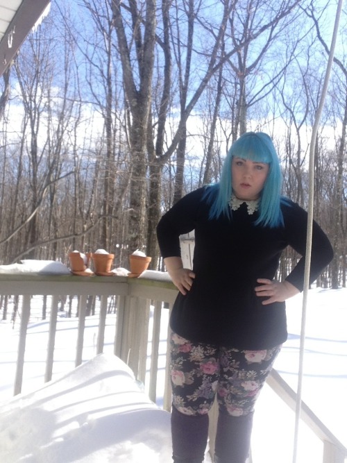 themanicpixiedreamgrrrl:  Tried to take an ootd in the snow, it went up to my knees. Need spring now!