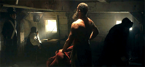 esteliel:He was aman of medium stature, thickset and robust, in the prime of life.