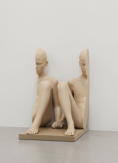 sixpenceee:  Sculptures by Anders Krisár