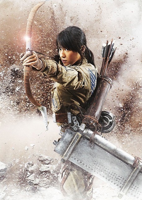 fuku-shuu:   Shingeki no Kyojin Live Action Film - Official Cast (Canon characters) (Source) Miura Haruma as Eren Mizuhara Kiko as Mikasa Hongo Kanata as Armin Ishihara Satomi as Hanji Sakuraba Nanami as Sasha Miura Takahiro as Jean  SHAKING AND CRYING