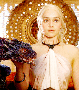 iheartgotgirls:  Daenerys Targaryen in 3.07, The Bear and The Maiden Fair.